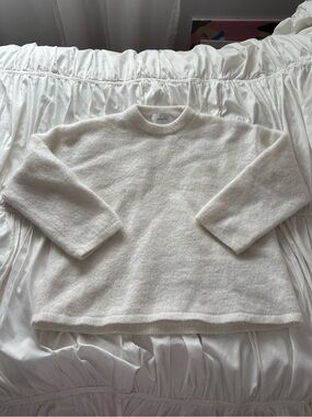 H&M white fuzzy sweater